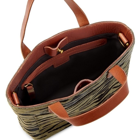 Madewell Small Transport Tiger Print Crossbody - Picture 4 of 16